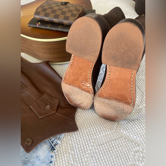 FRYE | Chocolate Suede Campus Boots 14L - Picture 6 of 8